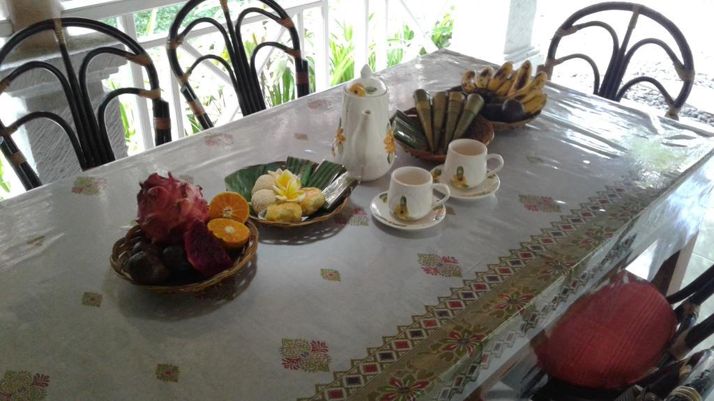 Villa Bale Seni Mataram Exteriör bild
